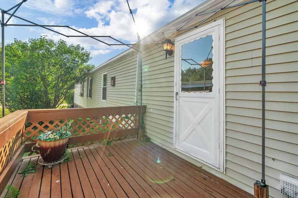 42 Robin Lane Windham ME 04062