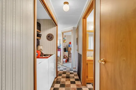 42 Robin Lane Windham ME 04062
