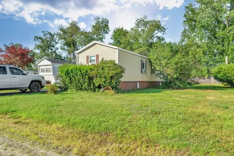 42 Robin Lane Windham ME 04062