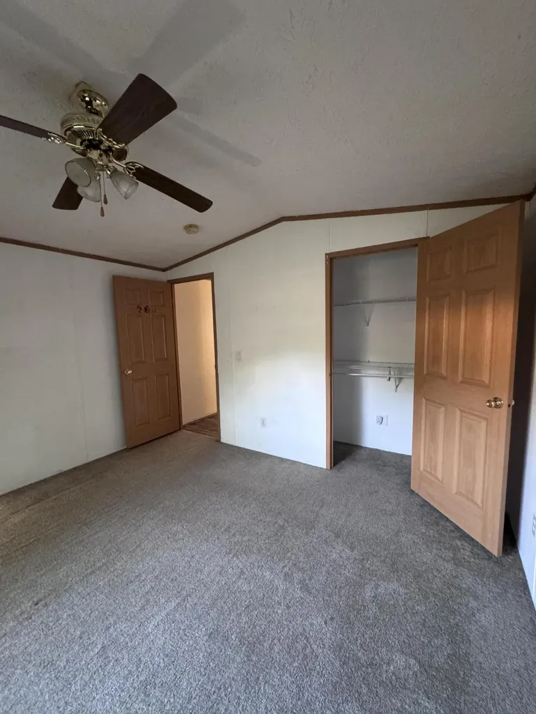 19 Masterman Avenue Wilton ME 04294