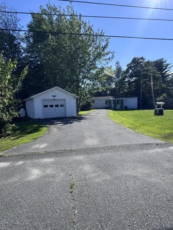 19 Masterman Avenue Wilton ME 04294