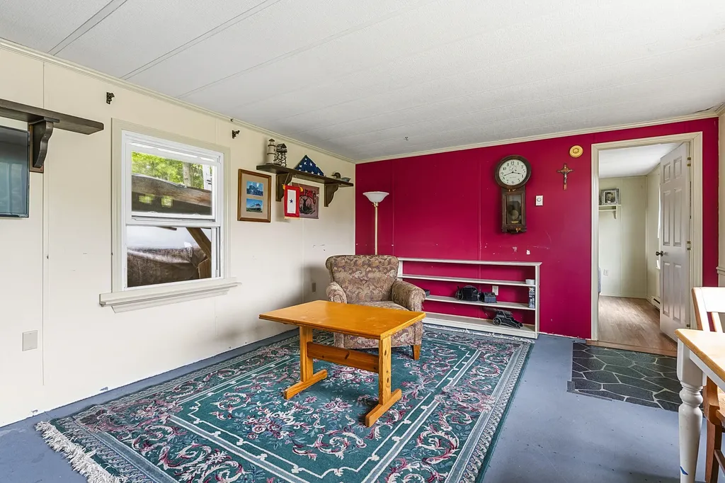 43 Medomak Mobile Home Park Waldoboro ME 04572