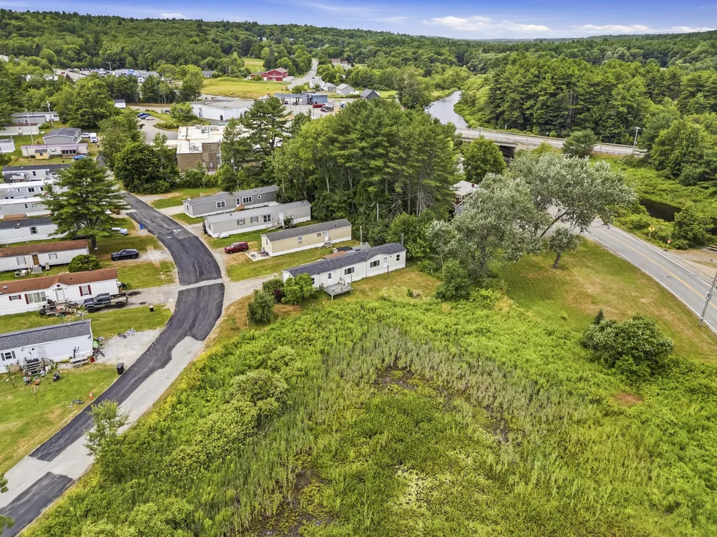 43 Medomak Mobile Home Park Waldoboro ME 04572