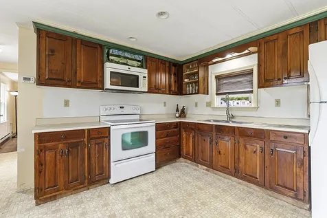 43 Medomak Mobile Home Park Waldoboro ME 04572
