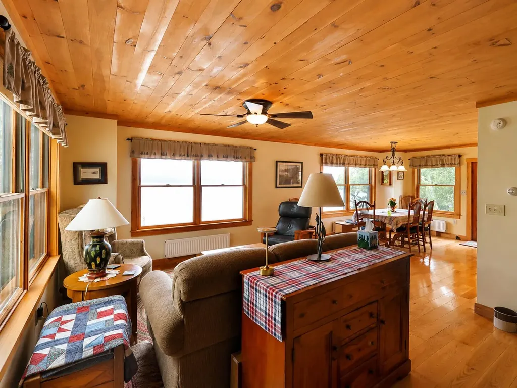 3965 Rockwood Road Rockwood T1 R1 Nbkp ME 04478