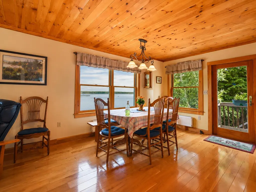 3965 Rockwood Road Rockwood T1 R1 Nbkp ME 04478