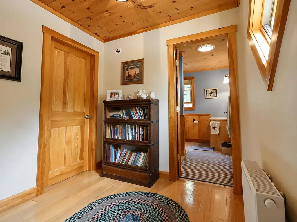 3965 Rockwood Road Rockwood T1 R1 Nbkp ME 04478