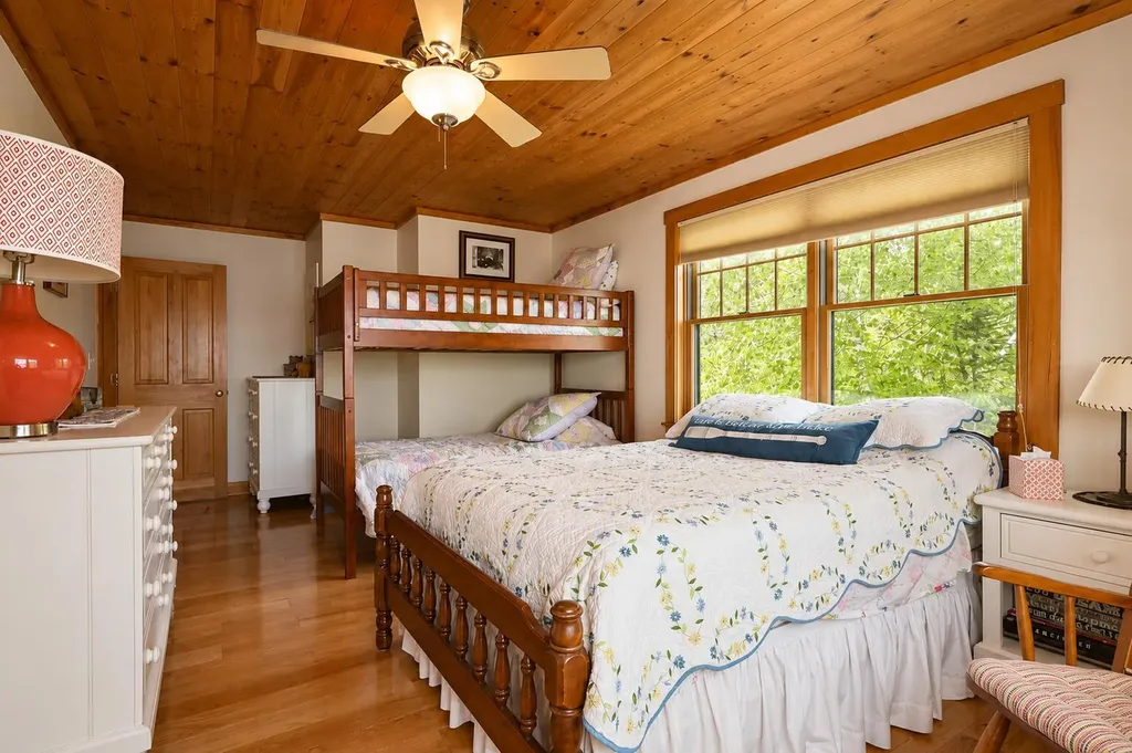 3965 Rockwood Road Rockwood T1 R1 Nbkp ME 04478