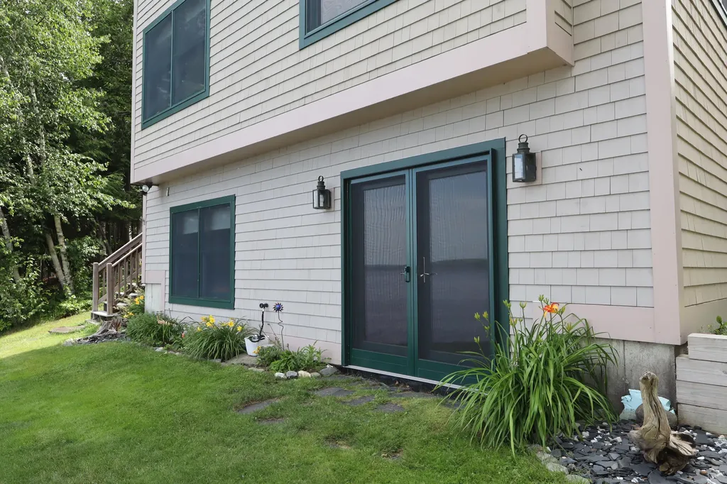 3965 Rockwood Road Rockwood T1 R1 Nbkp ME 04478
