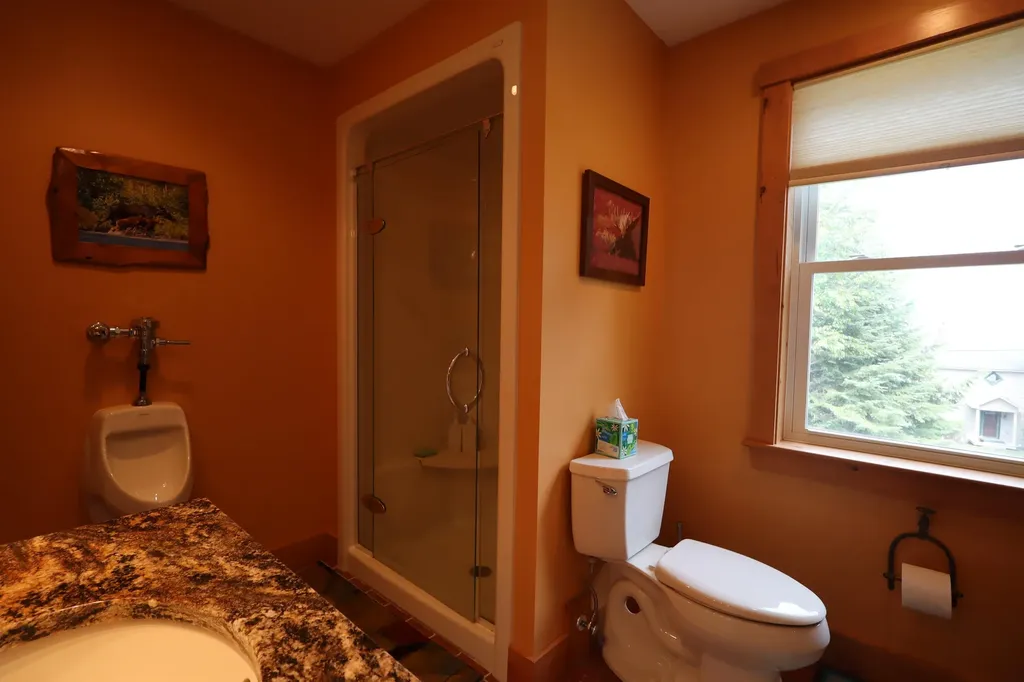 3965 Rockwood Road Rockwood T1 R1 Nbkp ME 04478