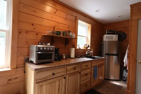3965 Rockwood Road Rockwood T1 R1 Nbkp ME 04478