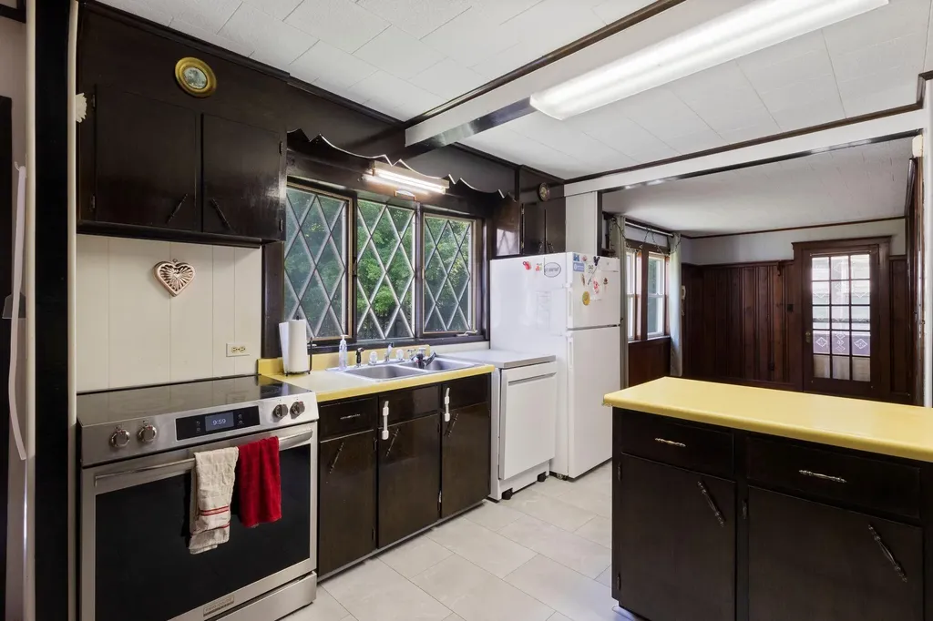 98 River Road Limington ME 04049