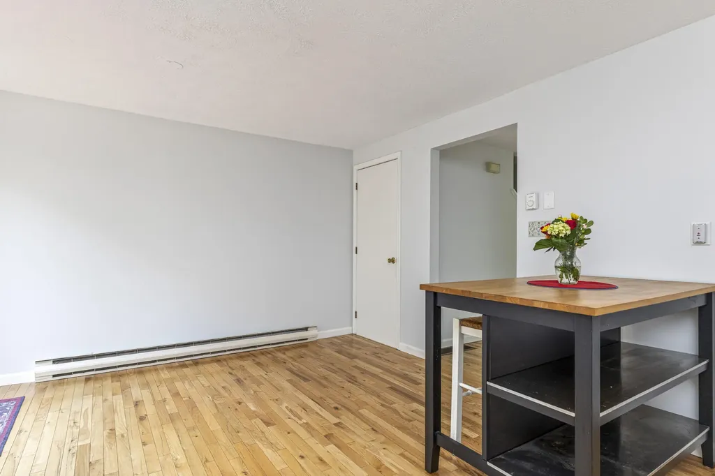 44 Powder Mill Drive Kennebunk ME 04043