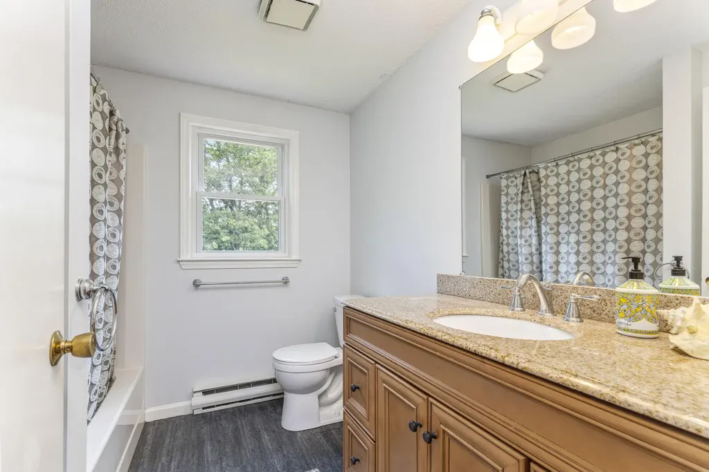 44 Powder Mill Drive Kennebunk ME 04043