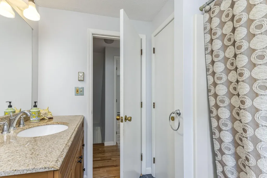 44 Powder Mill Drive Kennebunk ME 04043