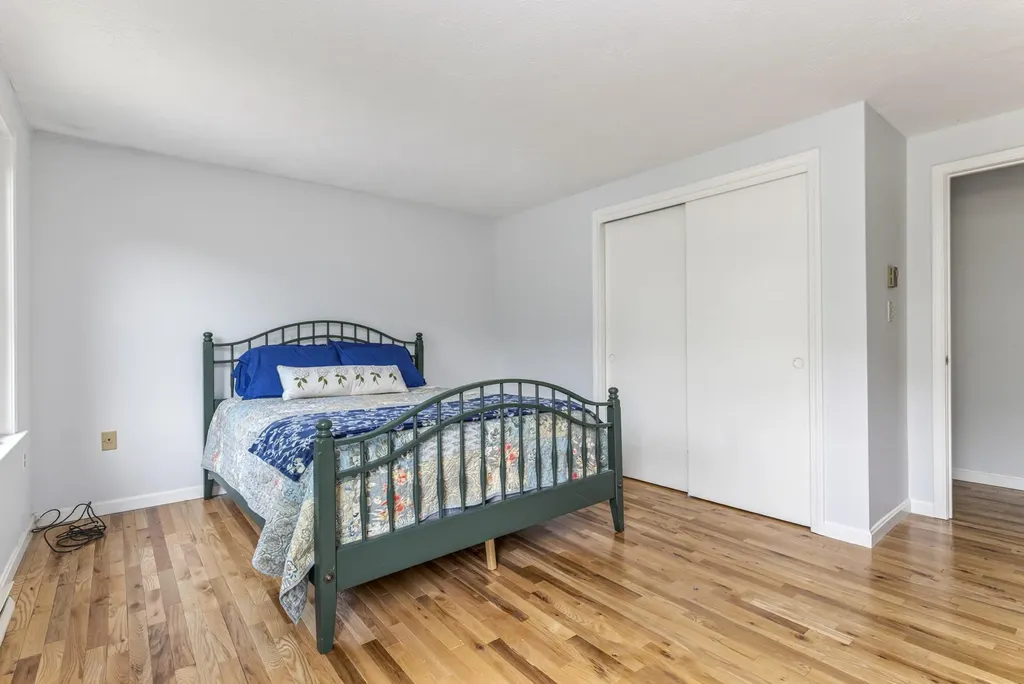 44 Powder Mill Drive Kennebunk ME 04043