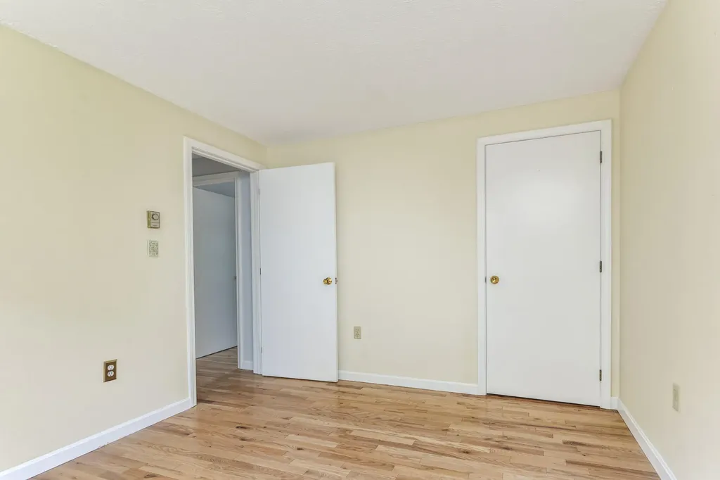 44 Powder Mill Drive Kennebunk ME 04043