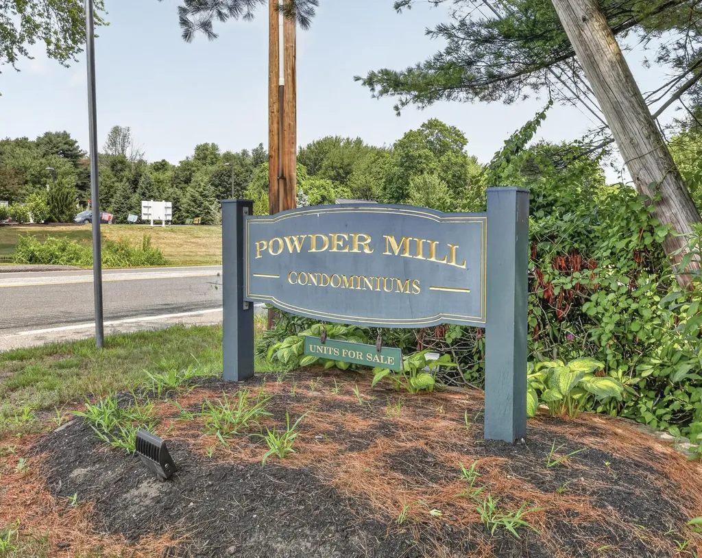 44 Powder Mill Drive Kennebunk ME 04043