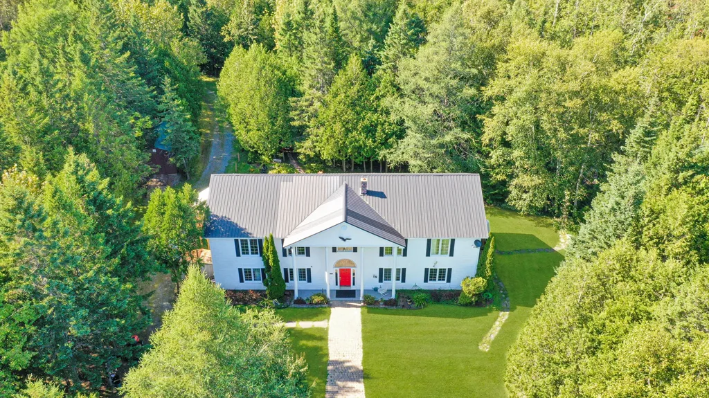 152 E Green Ridge Road Caribou ME 04736