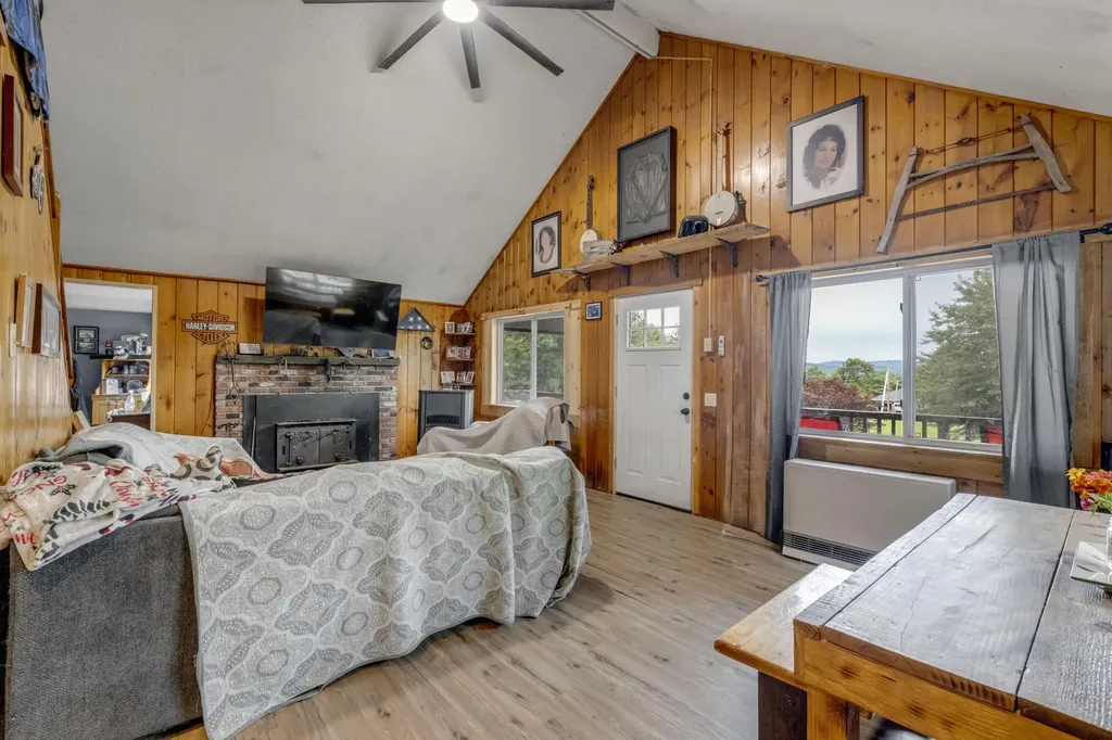146 Hemingway Road Norway ME 04268