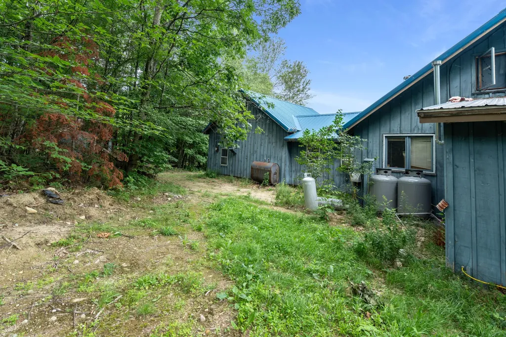 146 Hemingway Road Norway ME 04268