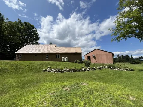 423 Beans Corner Road Hartland ME 04943