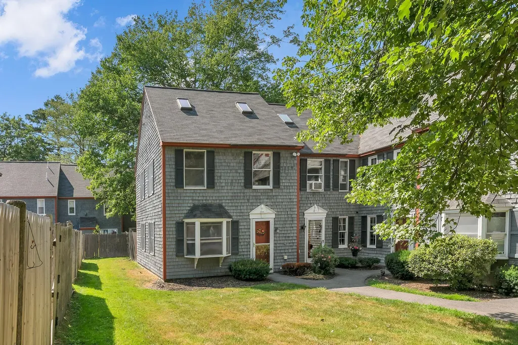 38 Munroe Lane Topsham ME 04086