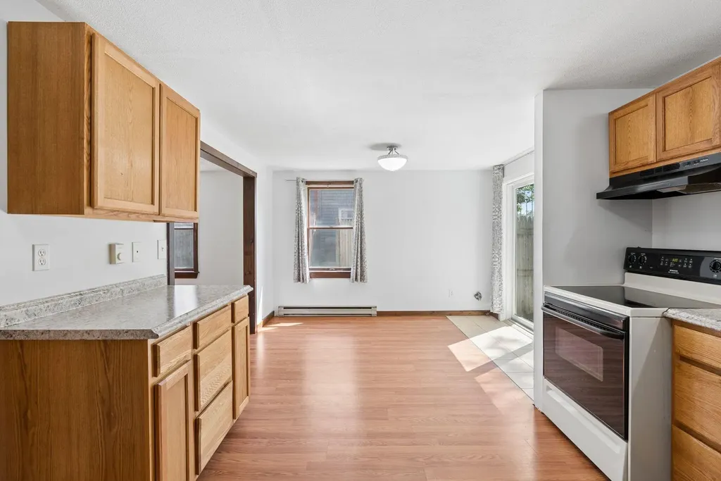 38 Munroe Lane Topsham ME 04086