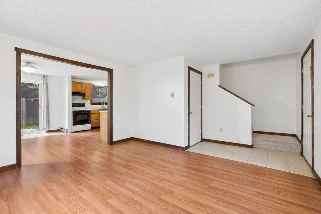 38 Munroe Lane Topsham ME 04086