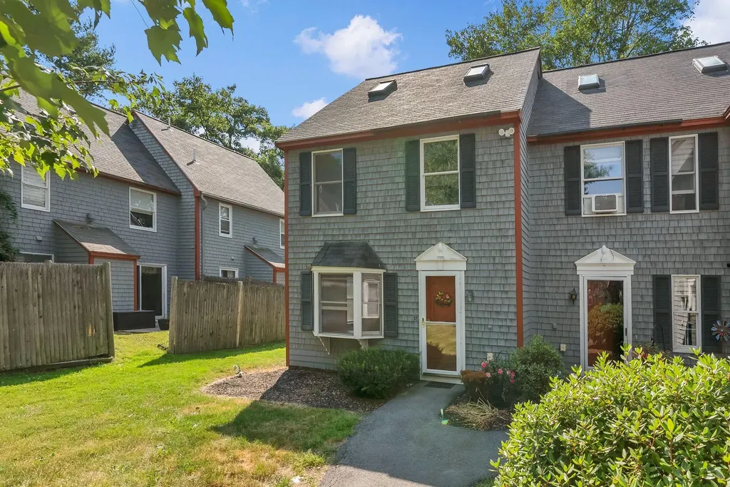38 Munroe Lane Topsham ME 04086