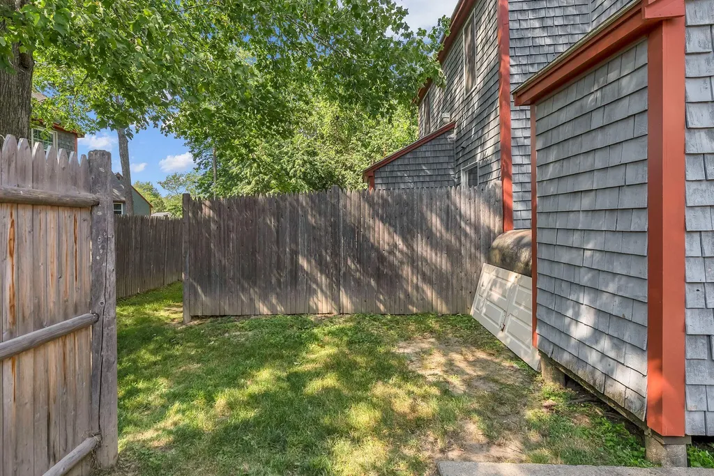 38 Munroe Lane Topsham ME 04086