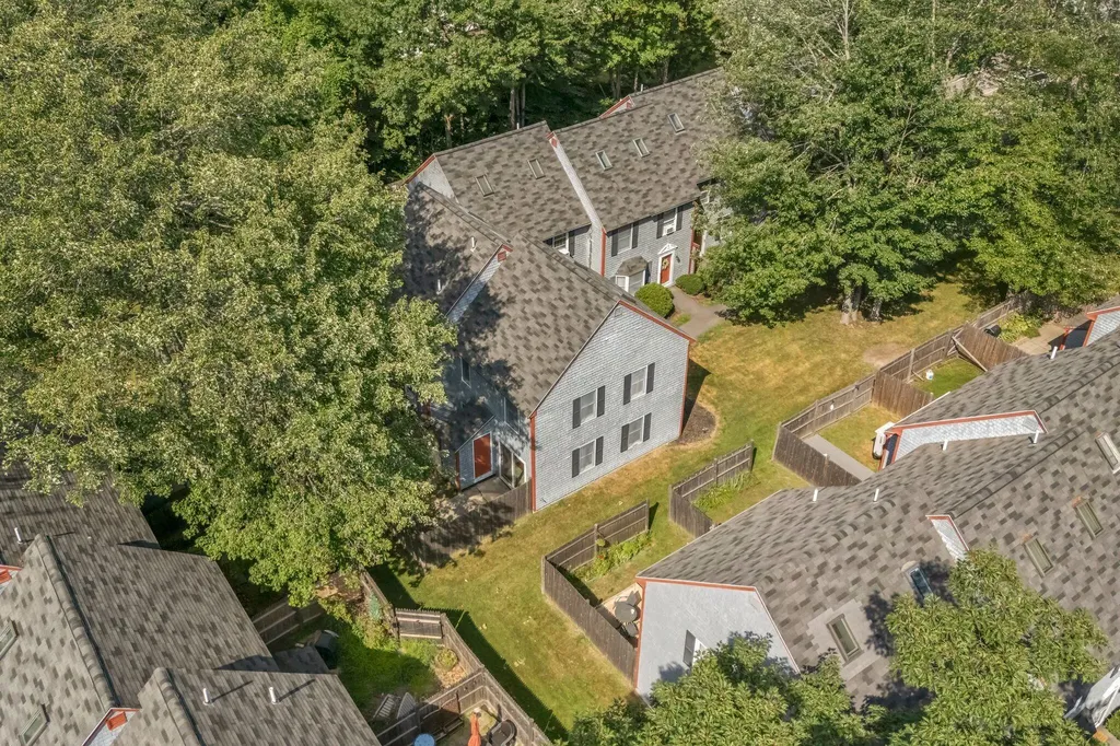 38 Munroe Lane Topsham ME 04086