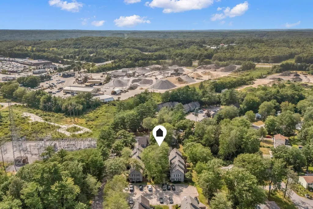 38 Munroe Lane Topsham ME 04086