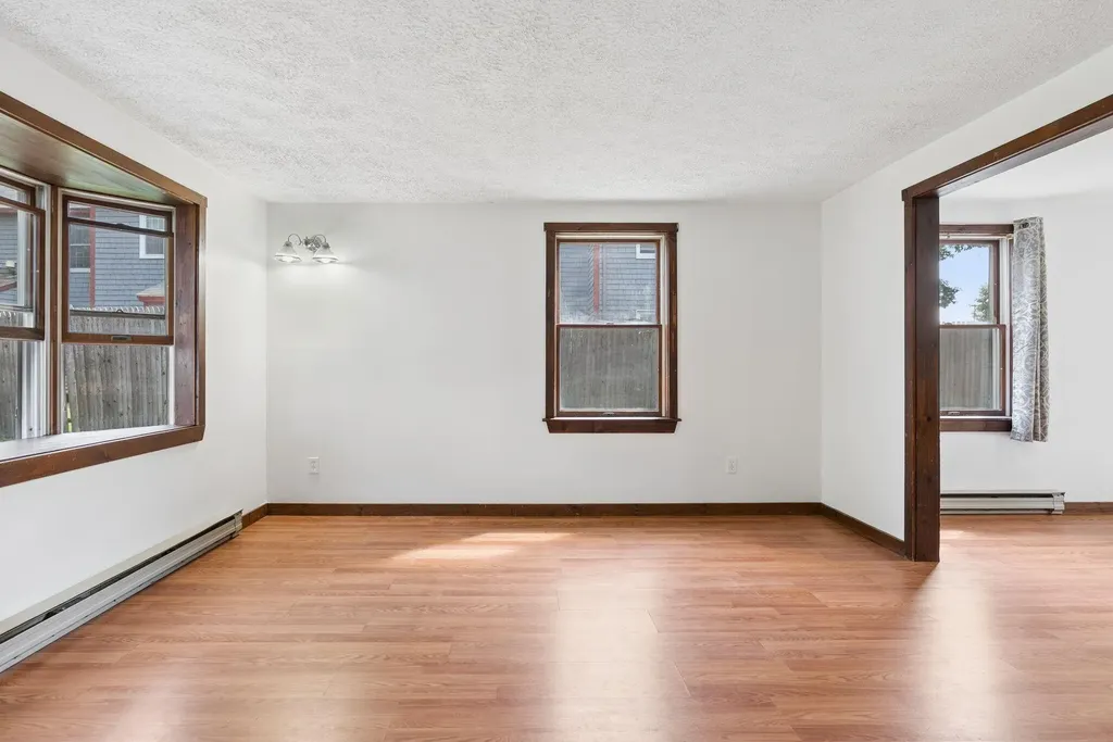 38 Munroe Lane Topsham ME 04086