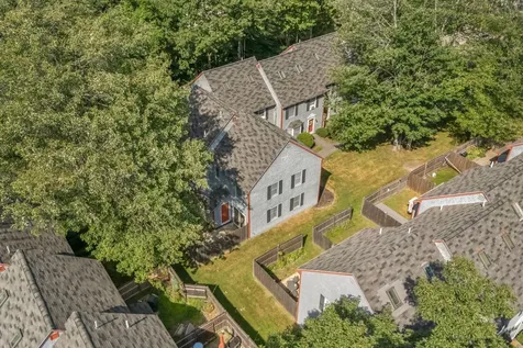38 Munroe Lane Topsham ME 04086