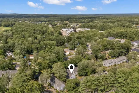 38 Munroe Lane Topsham ME 04086