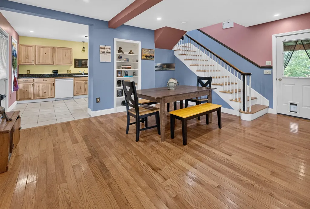 613 Main Street Monmouth ME 04259