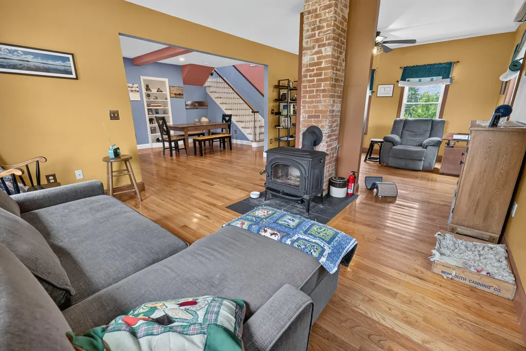 613 Main Street Monmouth ME 04259