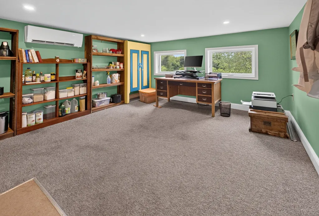 613 Main Street Monmouth ME 04259