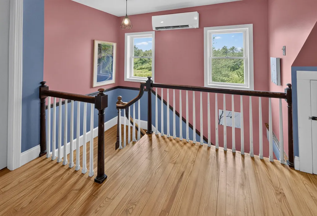 613 Main Street Monmouth ME 04259