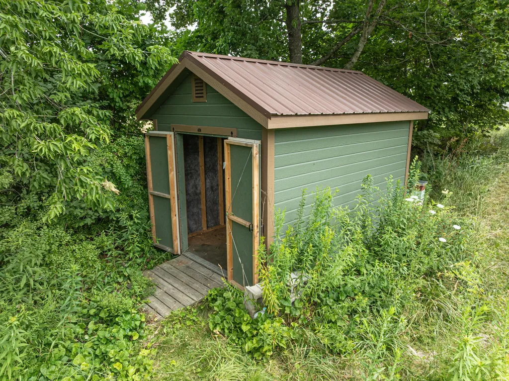 613 Main Street Monmouth ME 04259