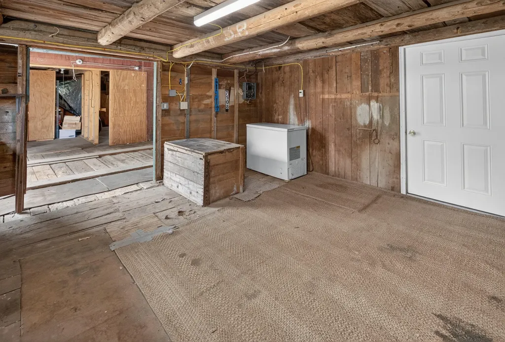 613 Main Street Monmouth ME 04259