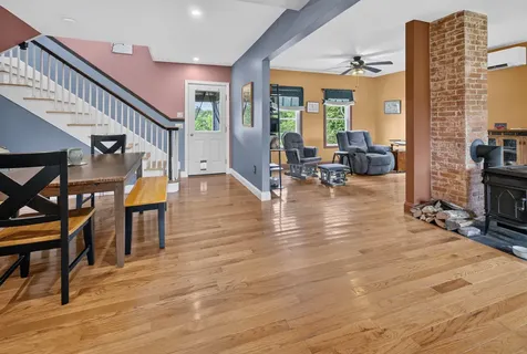 613 Main Street Monmouth ME 04259