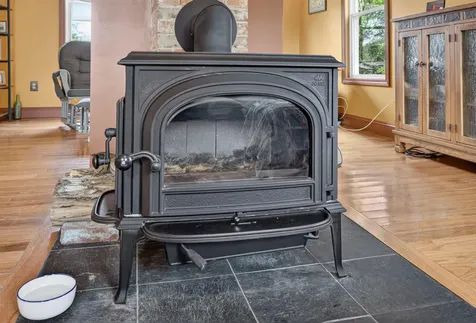 613 Main Street Monmouth ME 04259