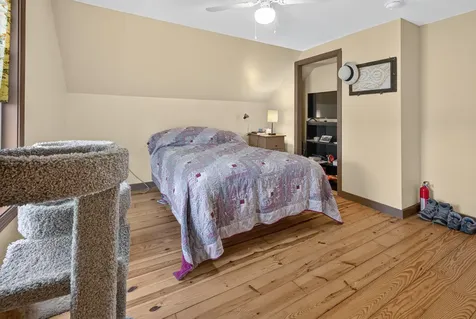613 Main Street Monmouth ME 04259