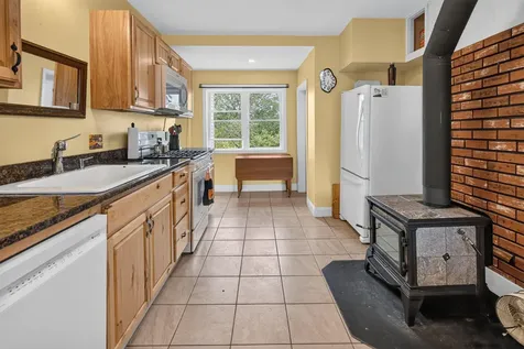 613 Main Street Monmouth ME 04259
