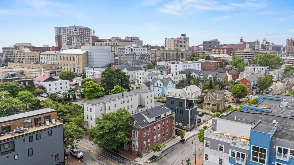 164 Pearl Street Portland ME 04101