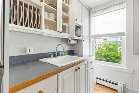 164 Pearl Street Portland ME 04101