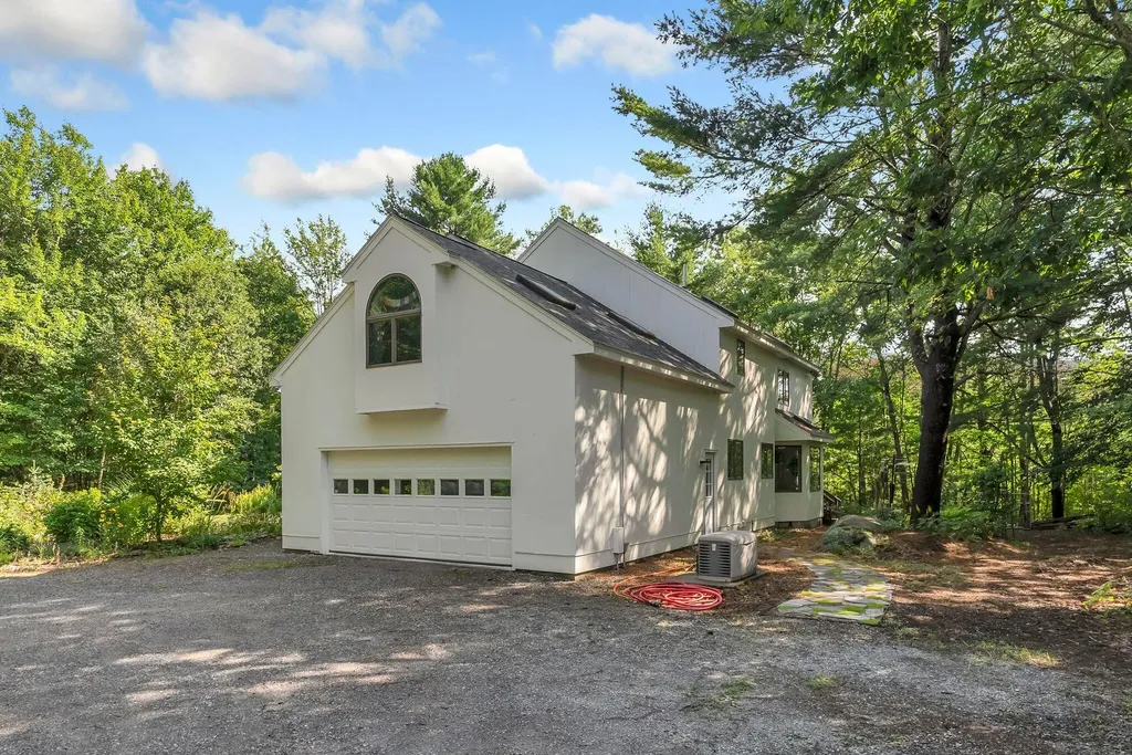 30 Moose Rocks Road Kennebunkport ME 04046
