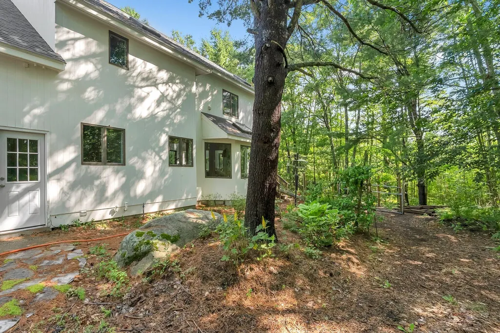 30 Moose Rocks Road Kennebunkport ME 04046
